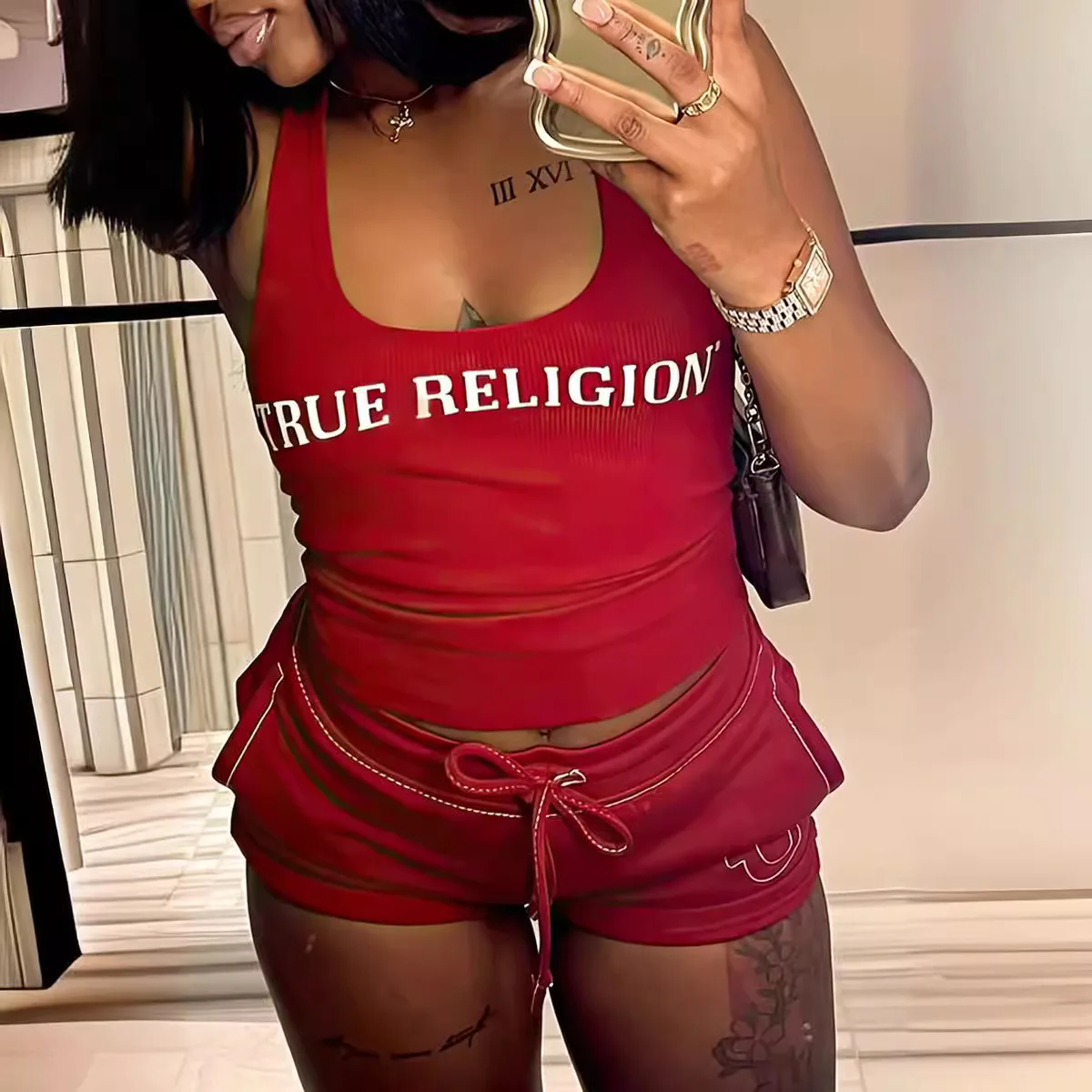 Vente en gros de débardeurs et ensembles courts de créateur Vêtements d'été sans manches 2 pièces pour femmes – Image 2